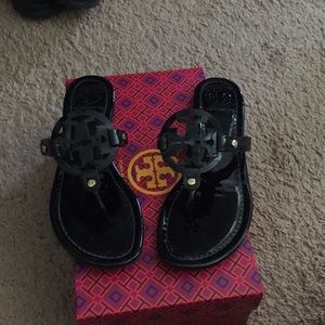 Tory Burch Patent Leather Black Miller